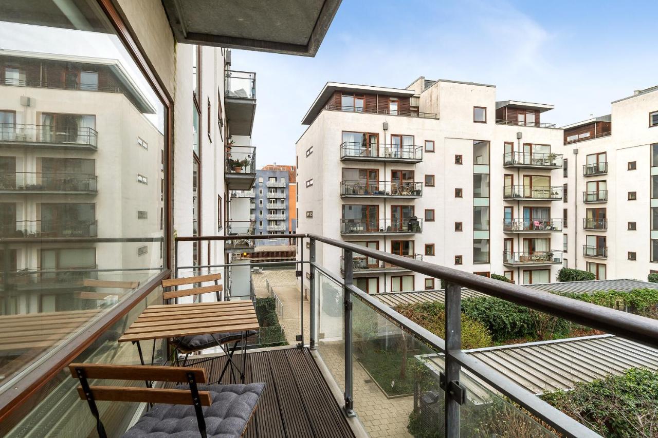 Scandi-Hygge 2 Bedroom Apartment In Charming Christianshavn Köpenhamn Exteriör bild