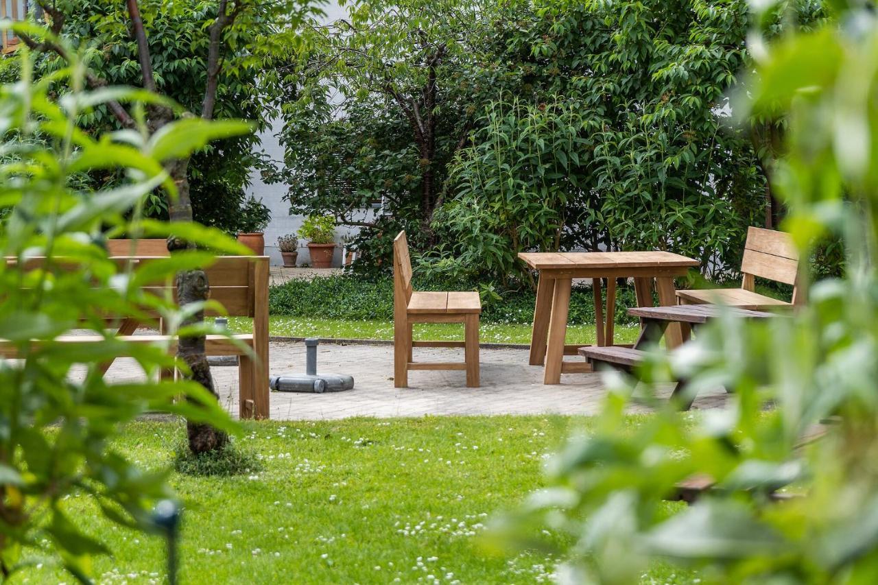 Scandi-Hygge 2 Bedroom Apartment In Charming Christianshavn Köpenhamn Exteriör bild