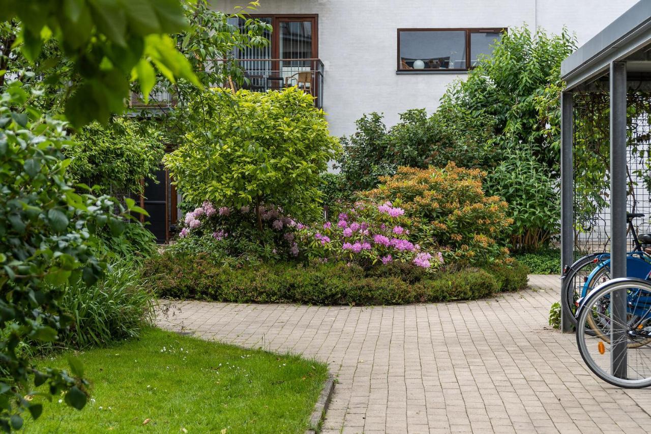 Scandi-Hygge 2 Bedroom Apartment In Charming Christianshavn Köpenhamn Exteriör bild