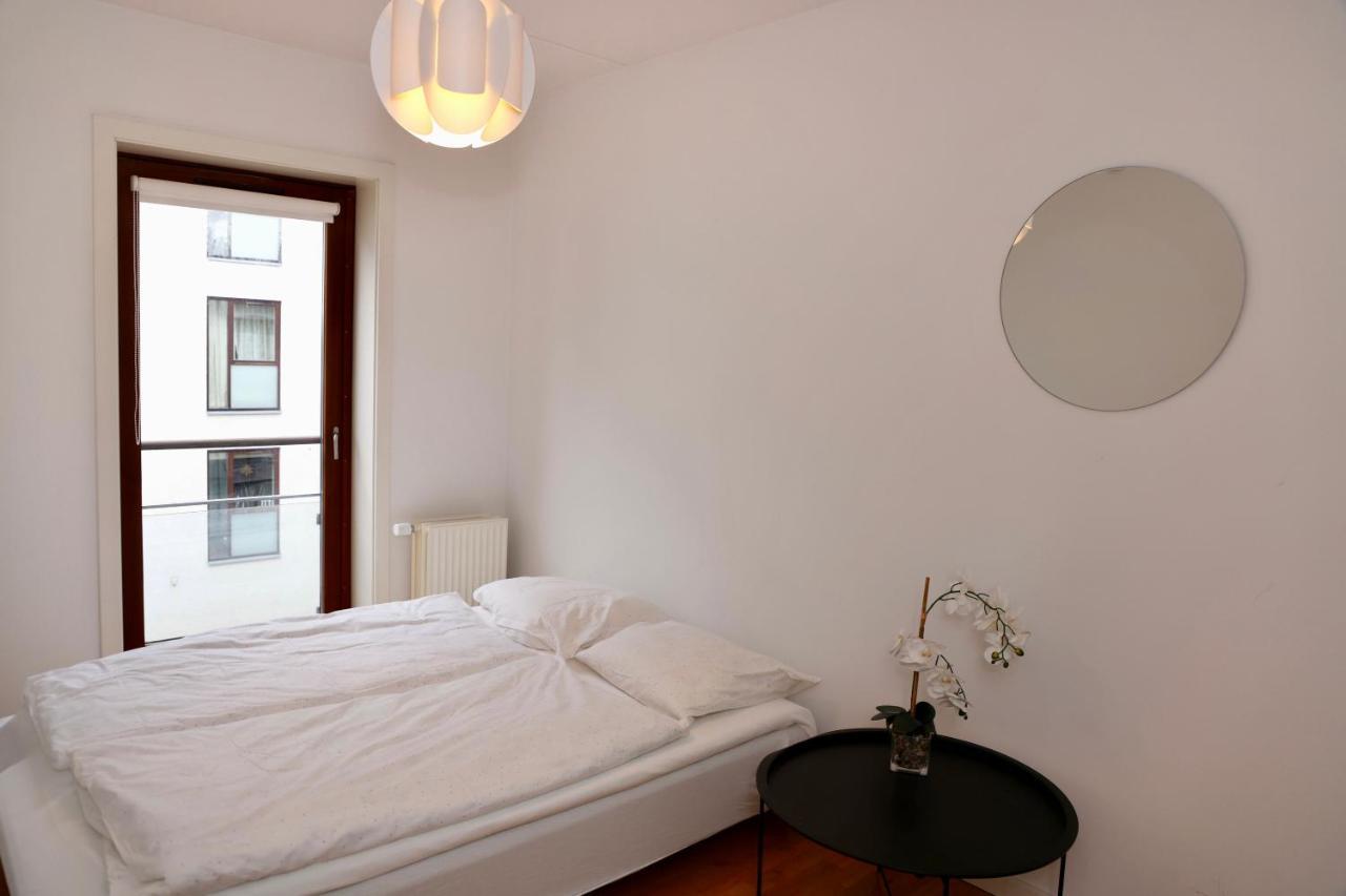 Scandi-Hygge 2 Bedroom Apartment In Charming Christianshavn Köpenhamn Exteriör bild